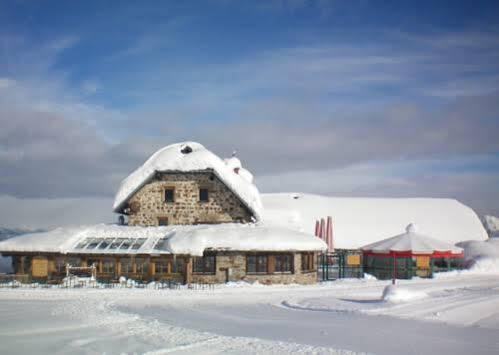 Tressdorfer Alm Hotell Sonnenalpe Nassfeld Exteriör bild